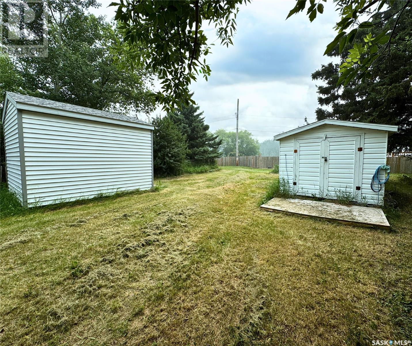 508 1st Avenue, Livelong, Saskatchewan  S0M 1J0 - Photo 3 - SK977376