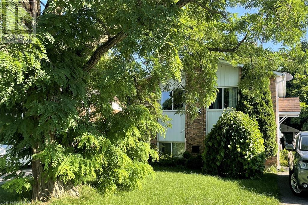 325 Maple Avenue, Stratford, Ontario N5A 7P6 - Photo 3 - 40616965