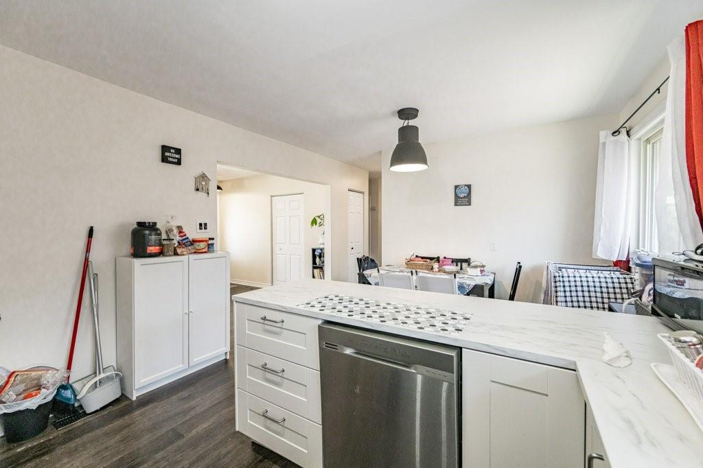 124 East 19th Street, Hamilton, Ontario  L9A 4S3 - Photo 13 - H4200159