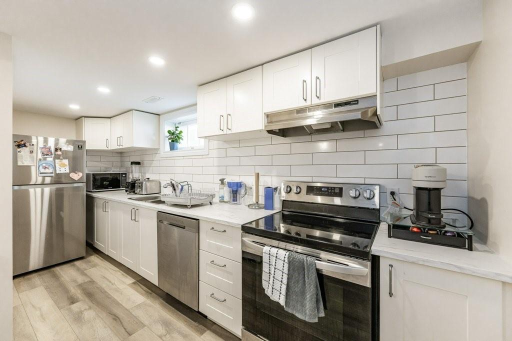 124 East 19th Street, Hamilton, Ontario  L9A 4S3 - Photo 34 - H4200159