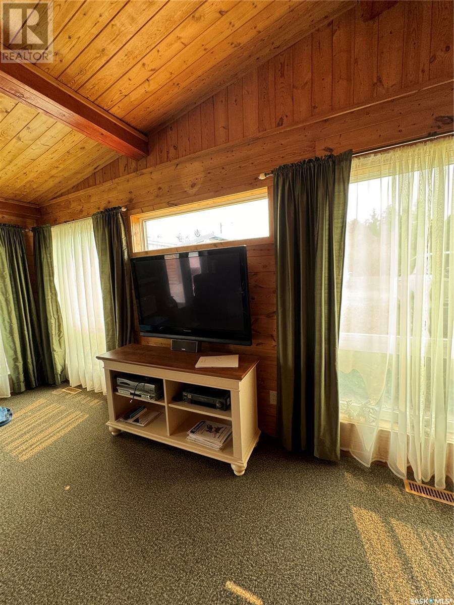 36 1st Street E, Weekes, Saskatchewan  S0E 1V0 - Photo 10 - SK977372