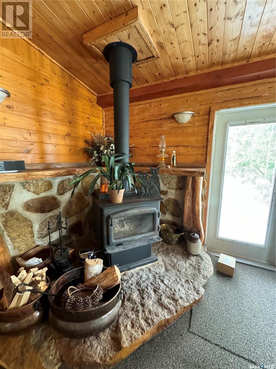 36 1st Street E, Weekes, Saskatchewan  S0E 1V0 - Photo 12 - SK977372