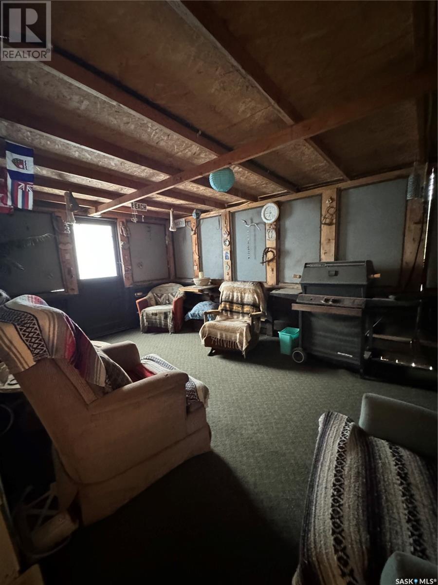 36 1st Street E, Weekes, Saskatchewan  S0E 1V0 - Photo 28 - SK977372