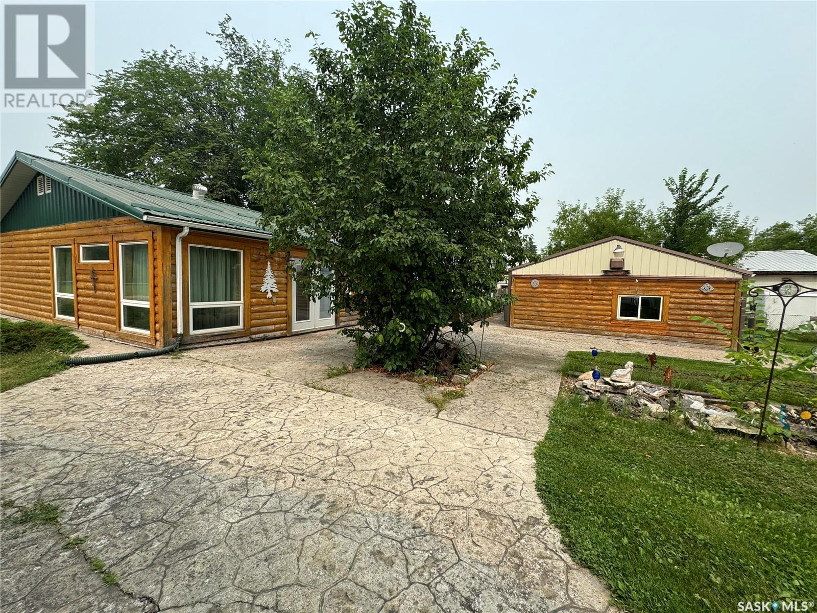 36 1st Street E, Weekes, Saskatchewan  S0E 1V0 - Photo 46 - SK977372