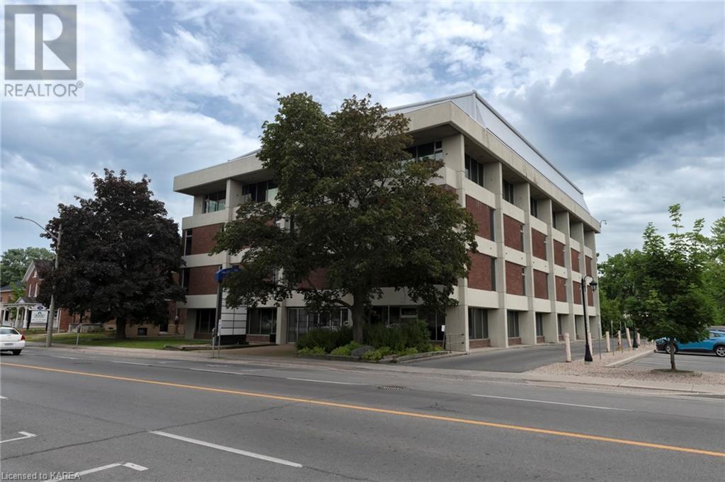 132 Second Street E, Cornwall, Ontario  K6H 1Y4 - Photo 1 - 40623434