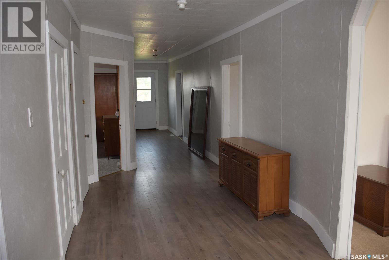 102 Main Street, Lipton, Saskatchewan  S0G 3B0 - Photo 34 - SK977386