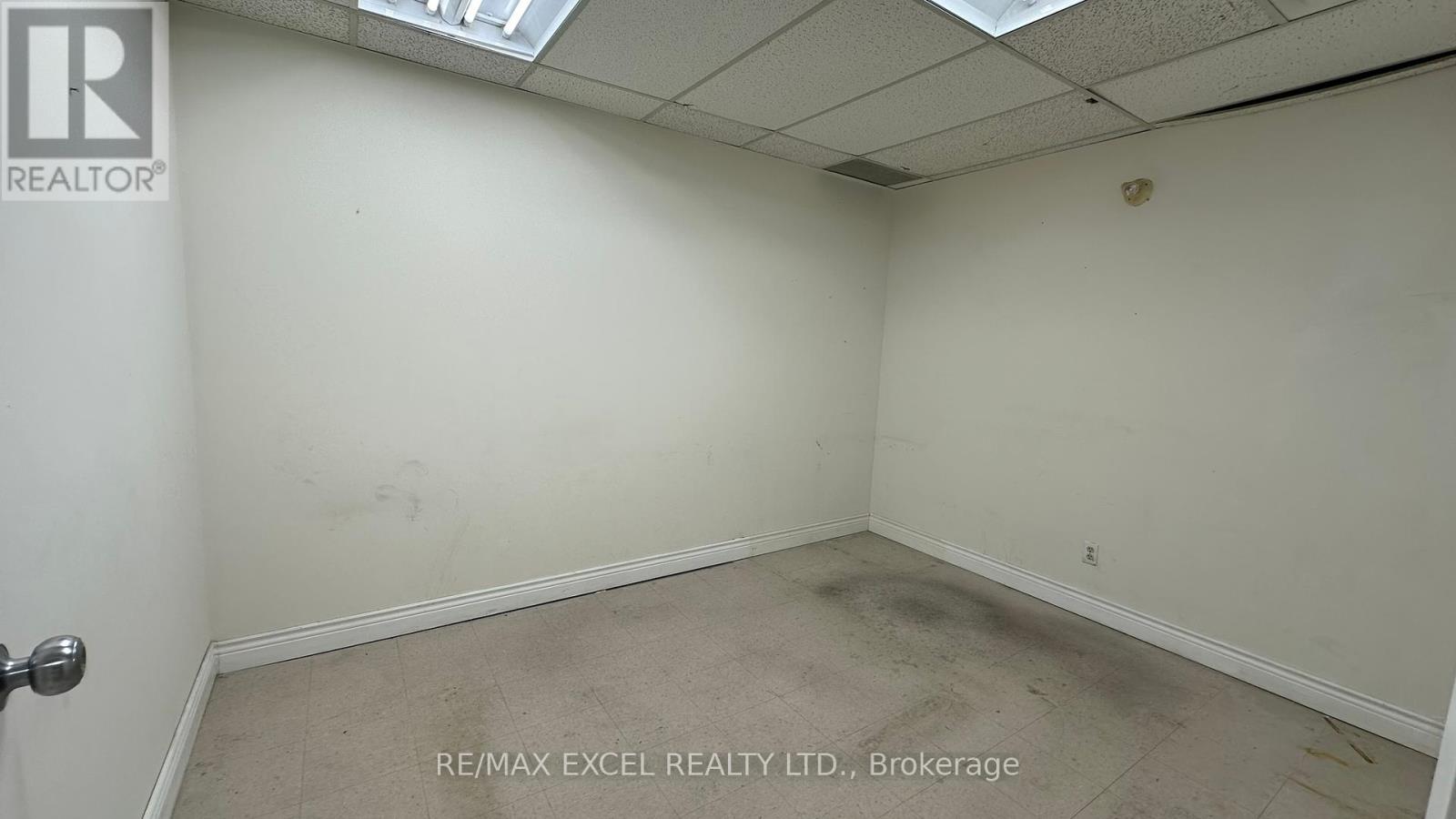 206 - 55 Nugget Avenue, Toronto (Agincourt South-Malvern West), Ontario  M1S 3L1 - Photo 7 - E9048840