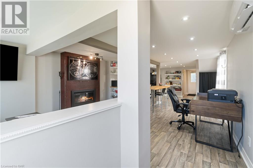 10 Thorold Road E, Welland, Ontario  L3C 3T2 - Photo 4 - 40623351