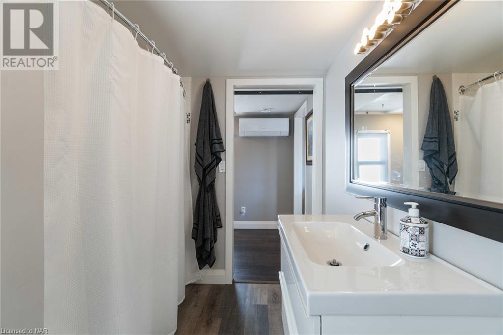 10 Thorold Road E, Welland, Ontario  L3C 3T2 - Photo 28 - 40623351