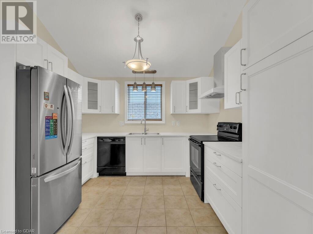 21 Munroe Crescent, Guelph, Ontario  N1G 5E5 - Photo 10 - 40623506