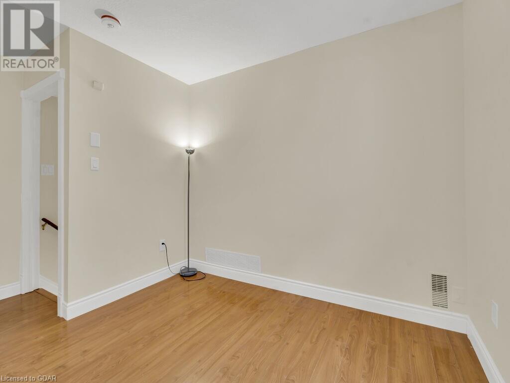 21 Munroe Crescent, Guelph, Ontario  N1G 5E5 - Photo 22 - 40623506