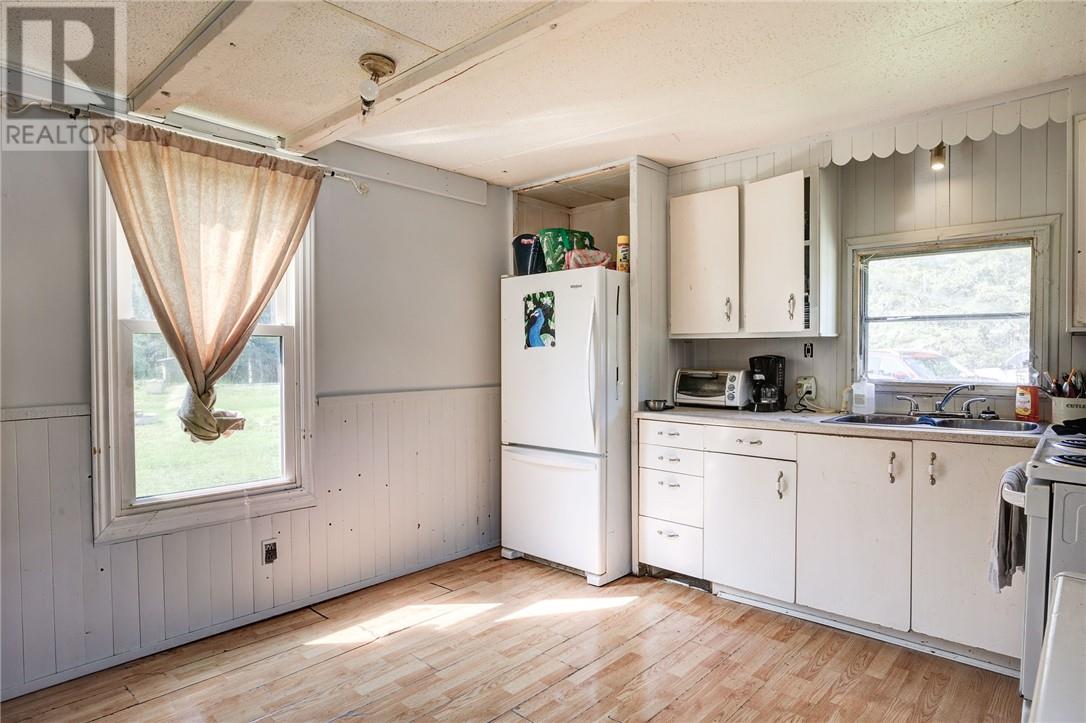 177 Park Road Unit# 4, Markstay, Ontario  P0M 2G0 - Photo 4 - 2118119