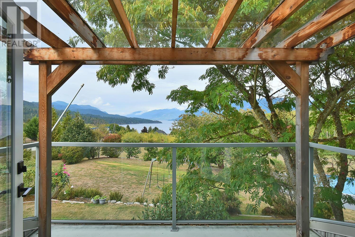 6352 Sandpiper Road, Sechelt, British Columbia  V7Z 0L1 - Photo 14 - R2905926