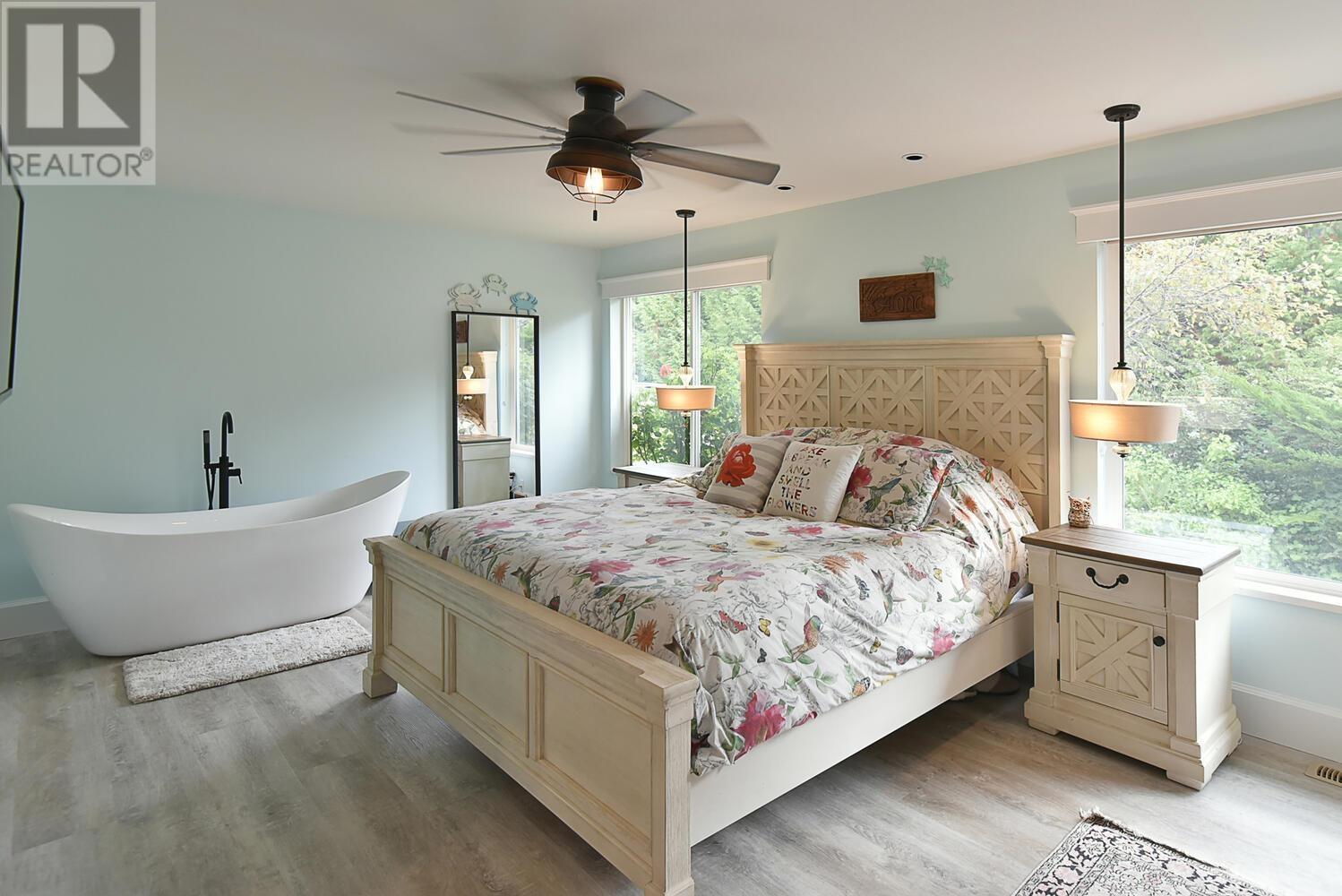 6352 Sandpiper Road, Sechelt, British Columbia  V7Z 0L1 - Photo 15 - R2905926
