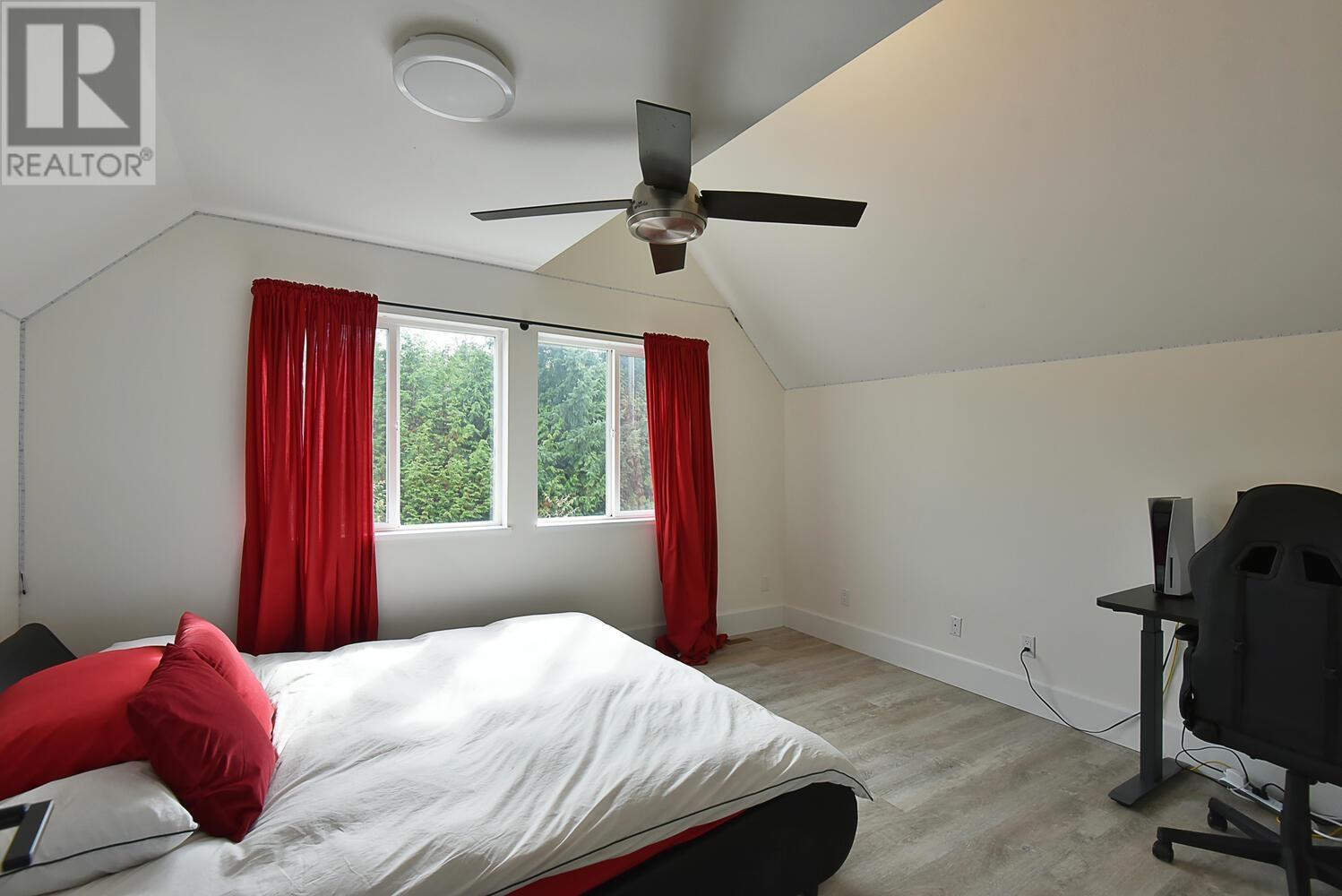6352 Sandpiper Road, Sechelt, British Columbia  V7Z 0L1 - Photo 22 - R2905926
