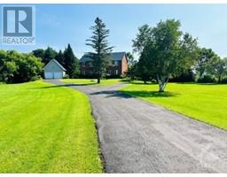 3340 Woodkilton Road Dunrobin, Ottawa, Ca