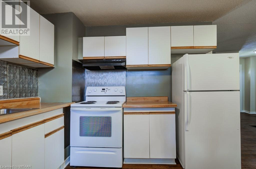 11-13 Victoria Street N, Woodstock, Ontario N4S 6T7 - Photo 20 - 40623537