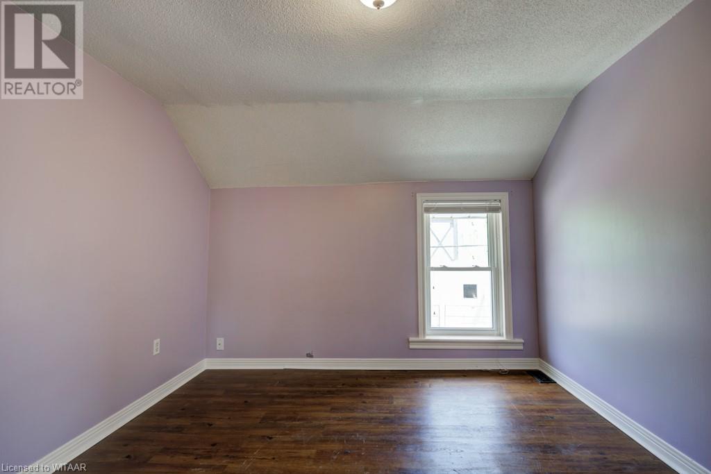 11-13 Victoria Street N, Woodstock, Ontario N4S 6T7 - Photo 21 - 40623537