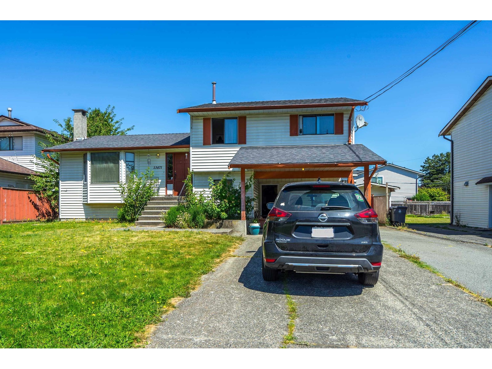 Property at 13471 67 AVENUE image 3