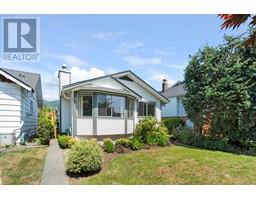 210 E 20th Street, North Vancouver, Ca