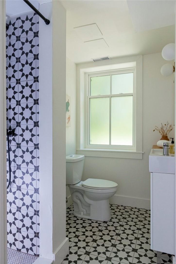 64 Undermount Avenue, Unit #lower Level, Hamilton, Ontario  L8P 3Z6 - Photo 11 - H4200877