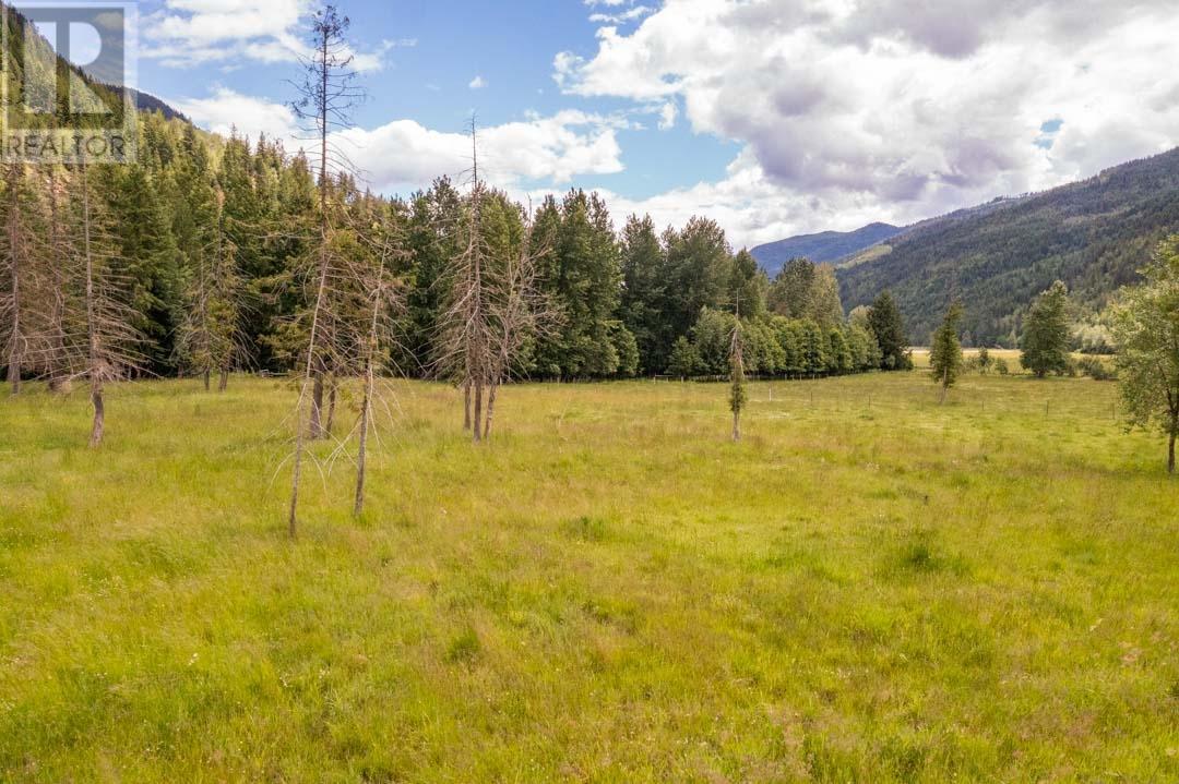 961 Agate Bay Rd, Barriere, British Columbia   - Photo 28 - 177168