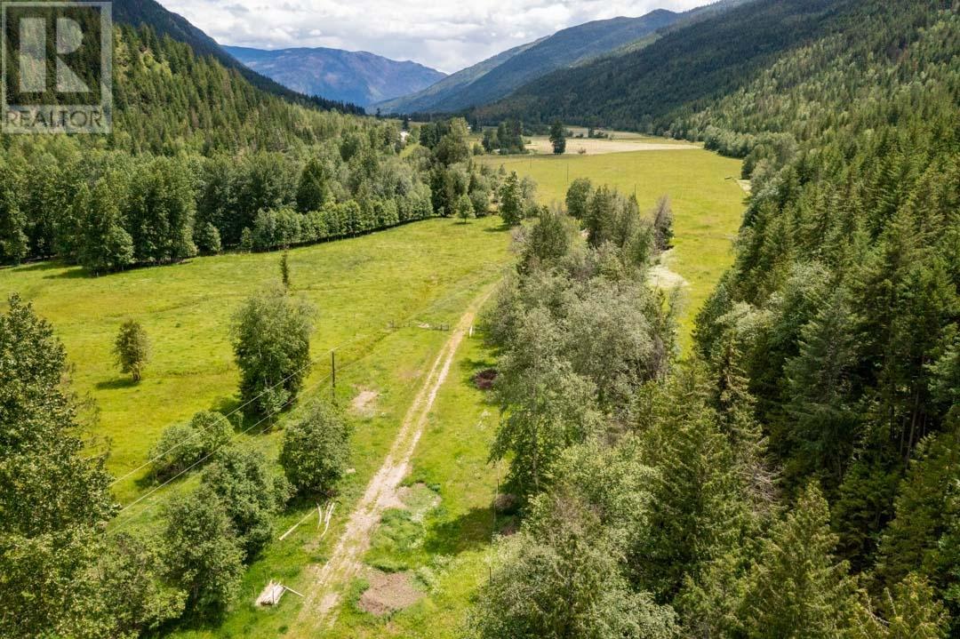 961 Agate Bay Rd, Barriere, British Columbia   - Photo 30 - 177168