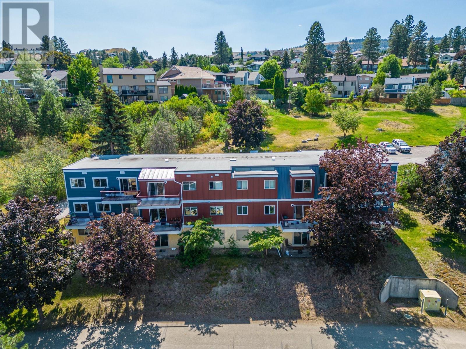 19-1810 Summit Drive, Kamloops, British Columbia   - Photo 1 - 179980