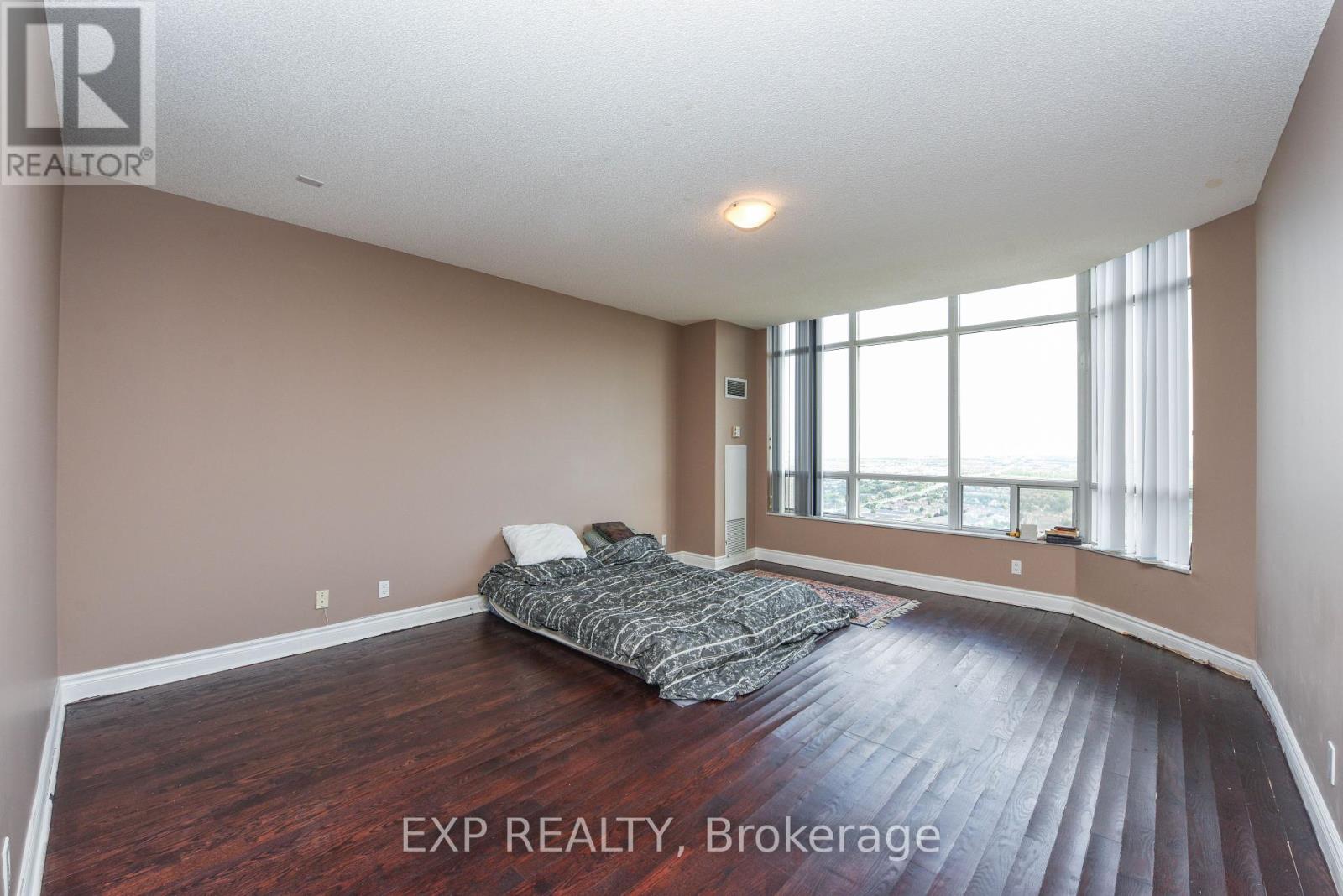 3205 - 35 Kingsbridge Garden Circle, Mississauga (Hurontario), Ontario  L5R 3Z5 - Photo 27 - W9018134