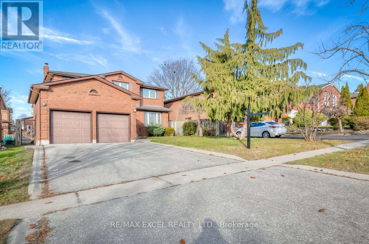 170 Amber Avenue, Oshawa (Mclaughlin), Ontario  L1J 7V5 - Photo 1 - E9049573