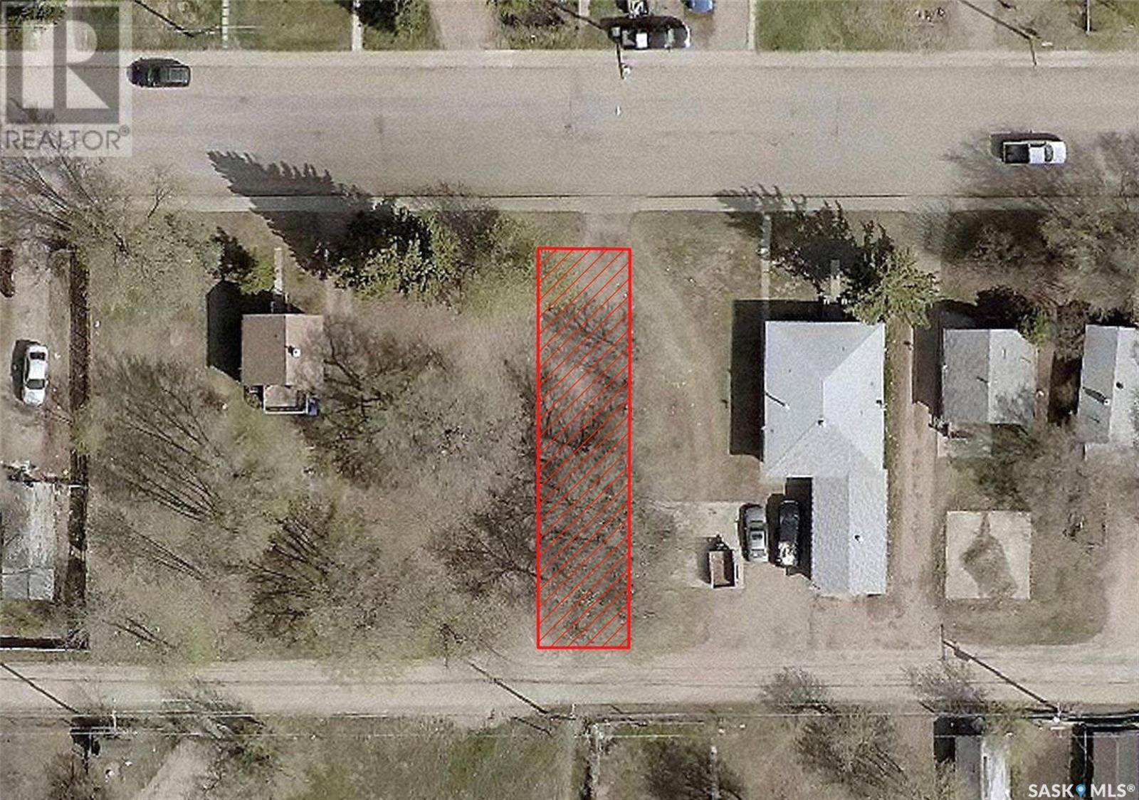 945 17th Street W, Prince Albert, Saskatchewan  S6V 3Y7 - Photo 2 - SK977402