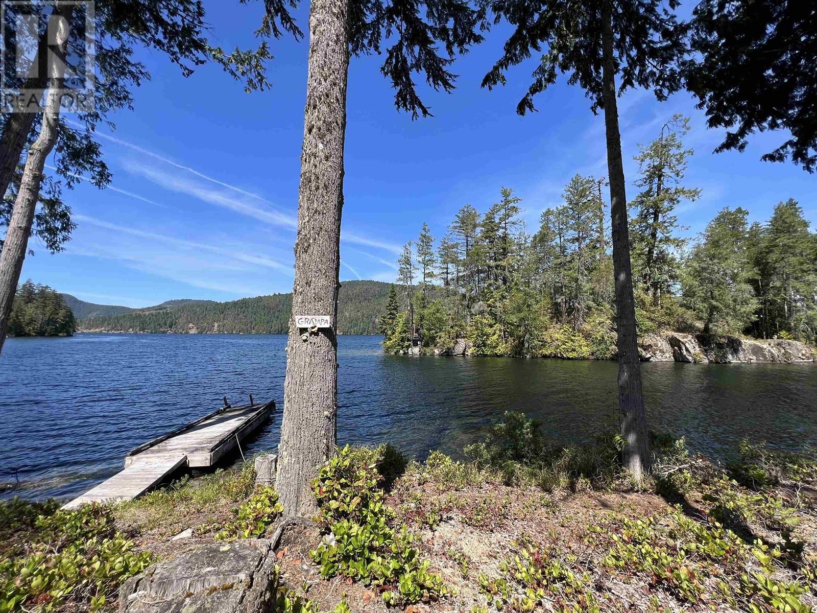 8625 Sakinaw Creek Road, Pender Harbour, British Columbia  V0N 2H0 - Photo 18 - R2908053