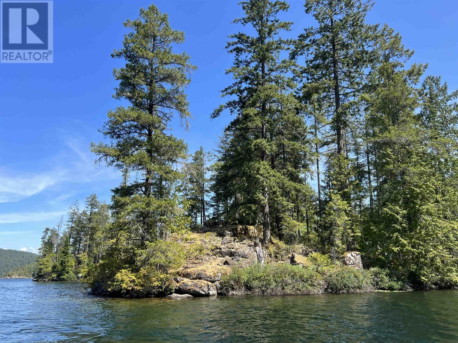 8625 Sakinaw Creek Road, Pender Harbour, British Columbia  V0N 2H0 - Photo 5 - R2908053