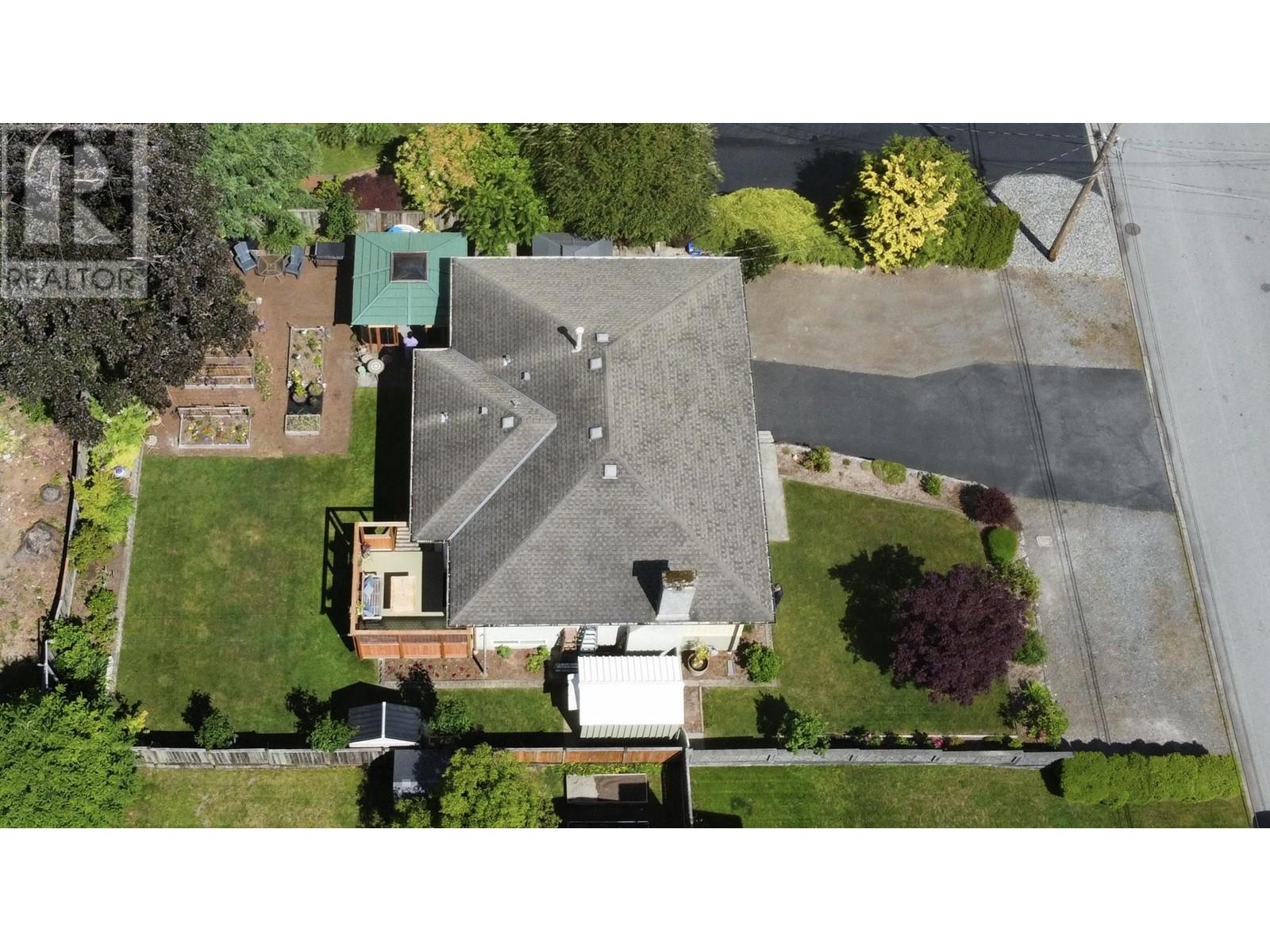 2477 Tolmie Avenue, Coquitlam, British Columbia  V3K 3E6 - Photo 39 - R2908078