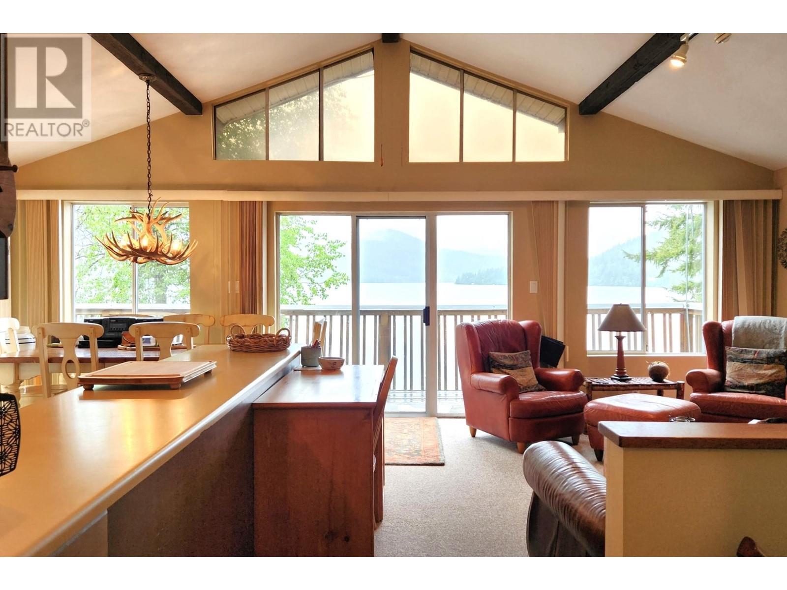 7260 Gun Lake West Rd We, Lillooet, British Columbia  V0K 1P0 - Photo 3 - 179978