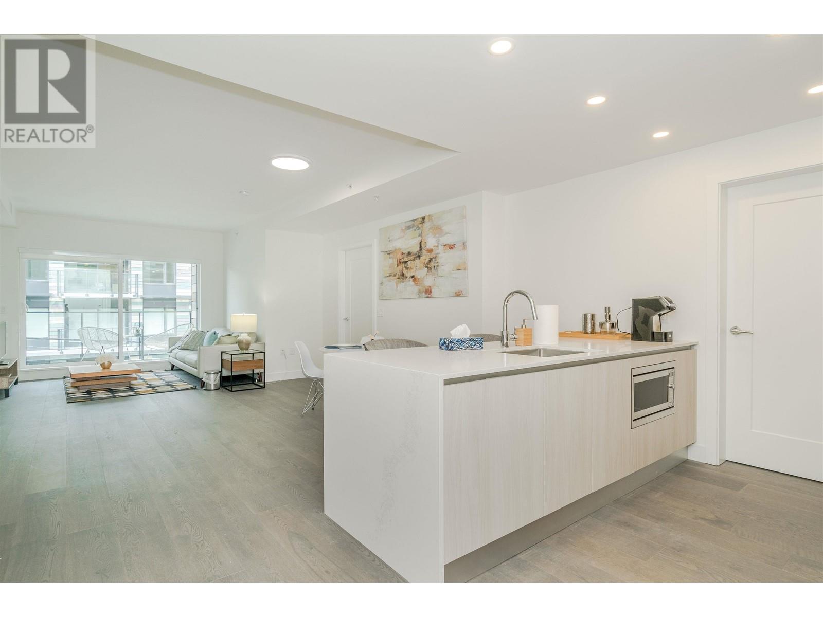 305 477 W 59TH AVENUE, vancouver, British Columbia V5X1X4