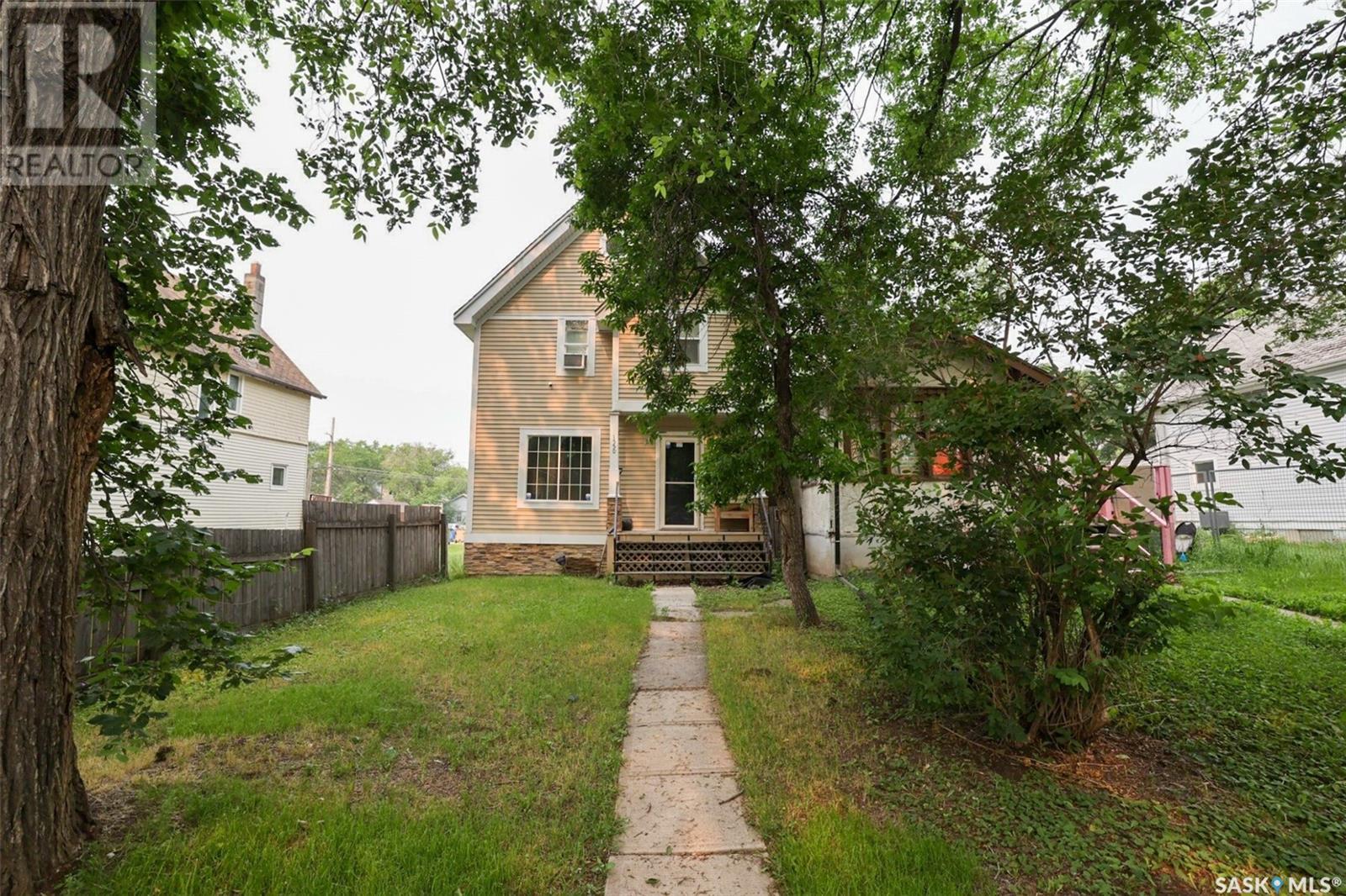 Property at 1550 Robinson STREET image 1