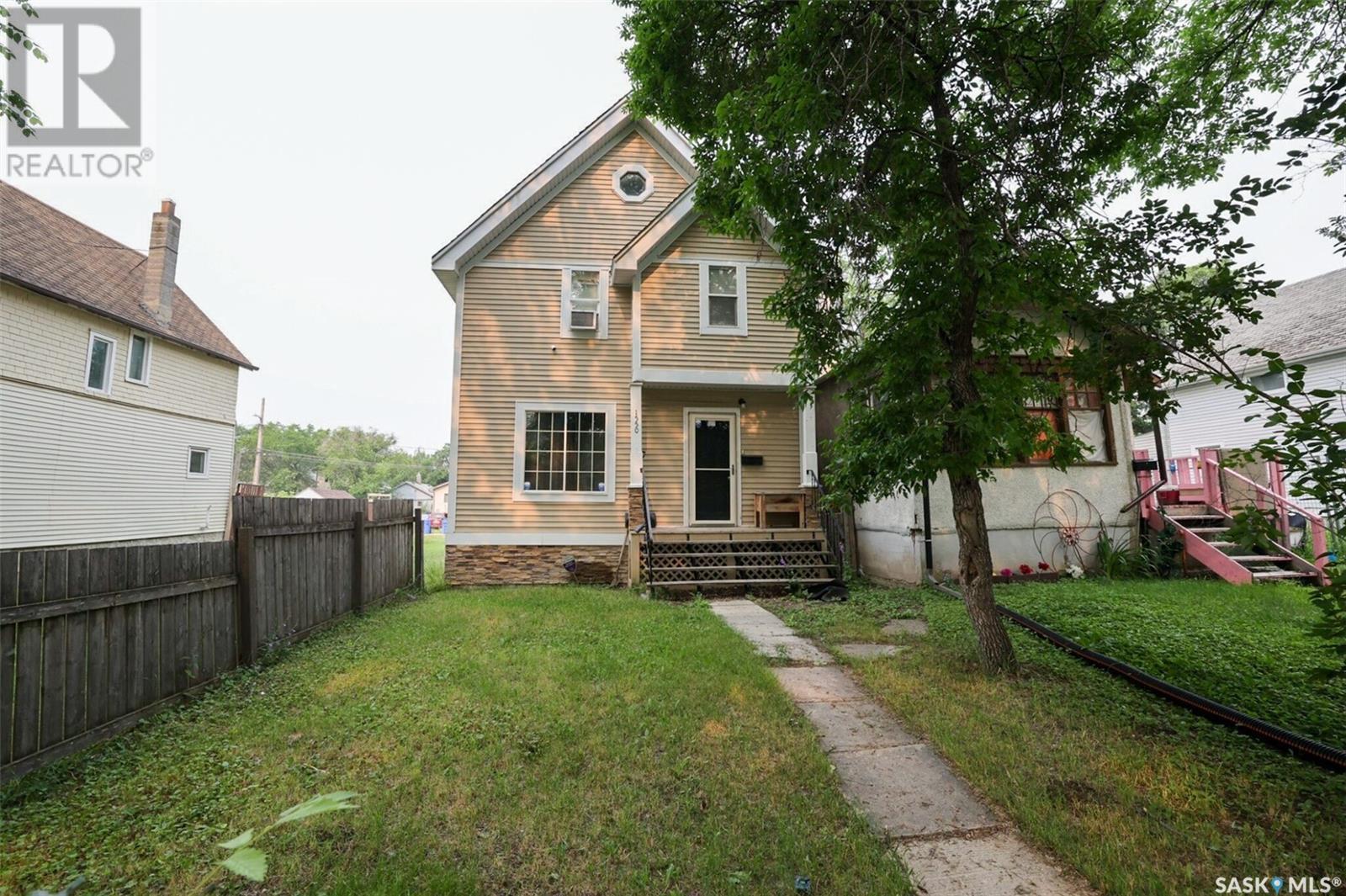 Property at 1550 Robinson STREET image 3