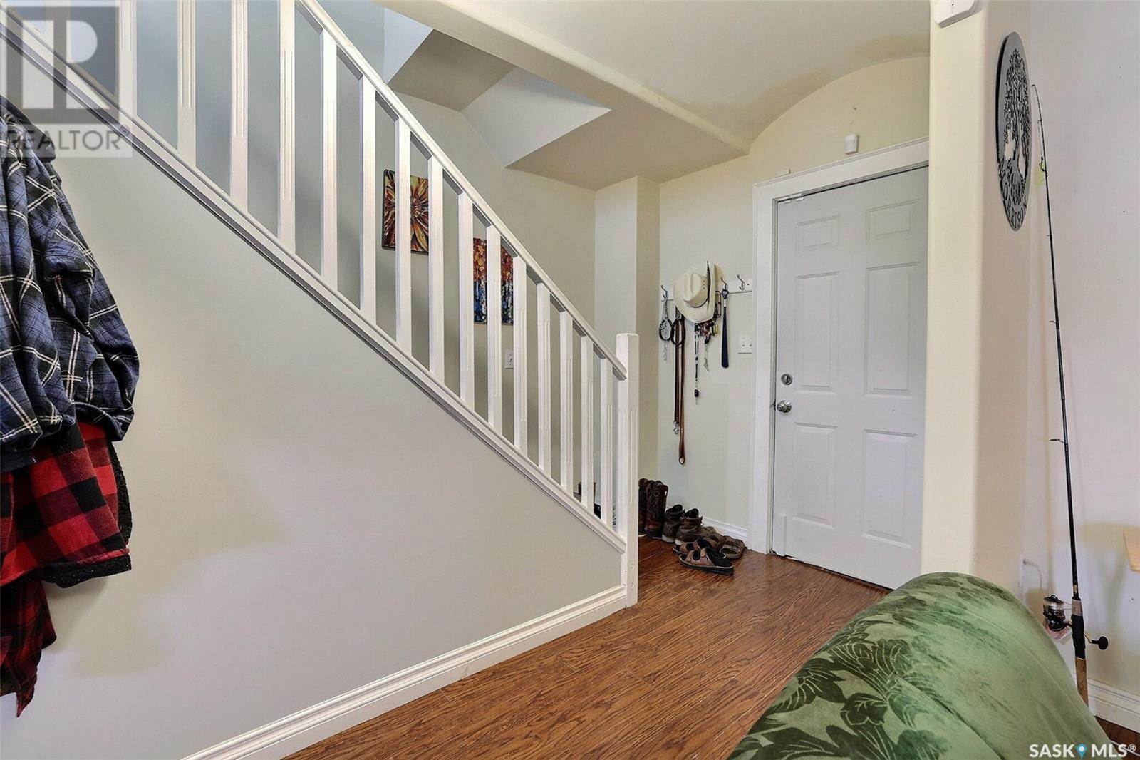 Property at 1550 Robinson STREET image 4