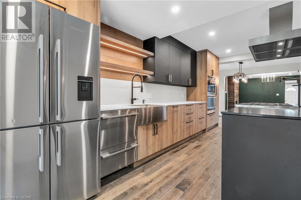 15 Clearview Street, Guelph, Ontario  N1E 6C4 - Photo 9 - 40622127