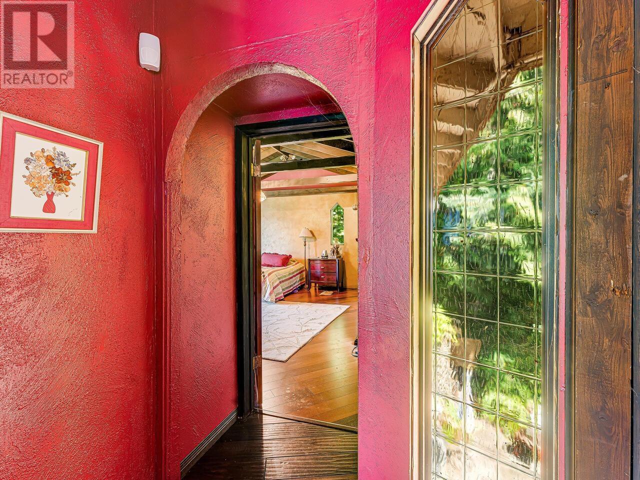 35 Lions Bay Avenue, Lions Bay, British Columbia  V0N 2E0 - Photo 7 - R2908215