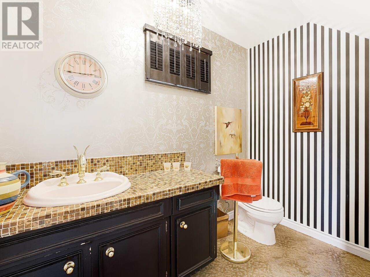 35 Lions Bay Avenue, Lions Bay, British Columbia  V0N 2E0 - Photo 9 - R2908215