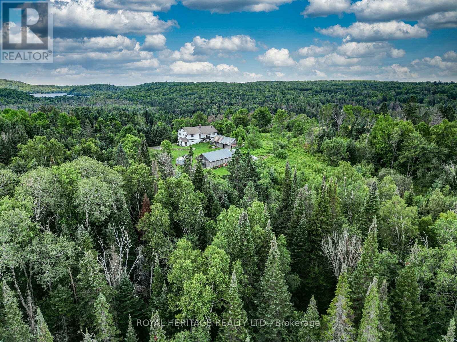 A & B - 1394 Airport Road, Hastings Highlands, Ontario  K0L 1C0 - Photo 1 - X9050381