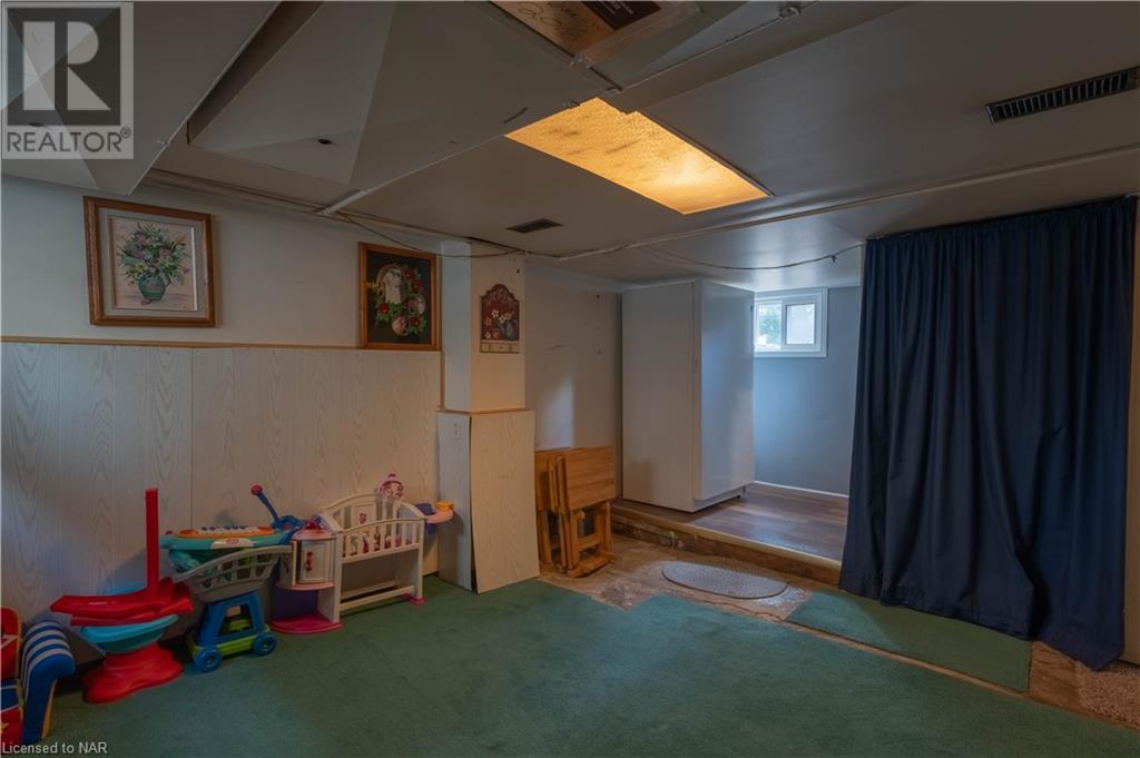 51 Wallace Avenue S, Welland, Ontario  L3B 1R4 - Photo 18 - 40621704