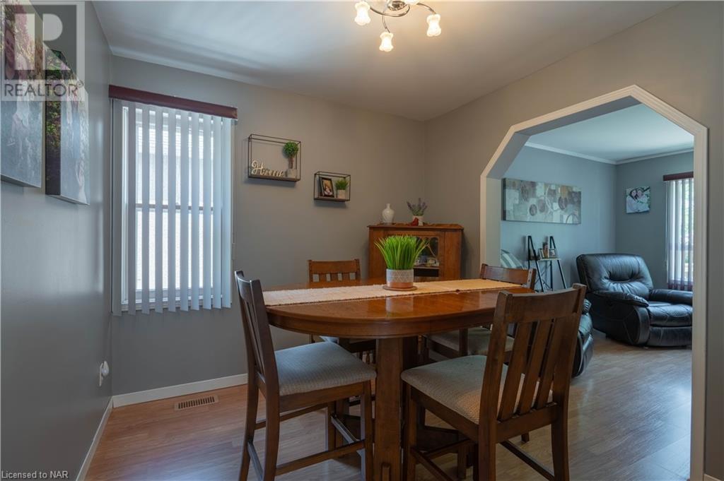 51 Wallace Avenue S, Welland, Ontario  L3B 1R4 - Photo 9 - 40621704