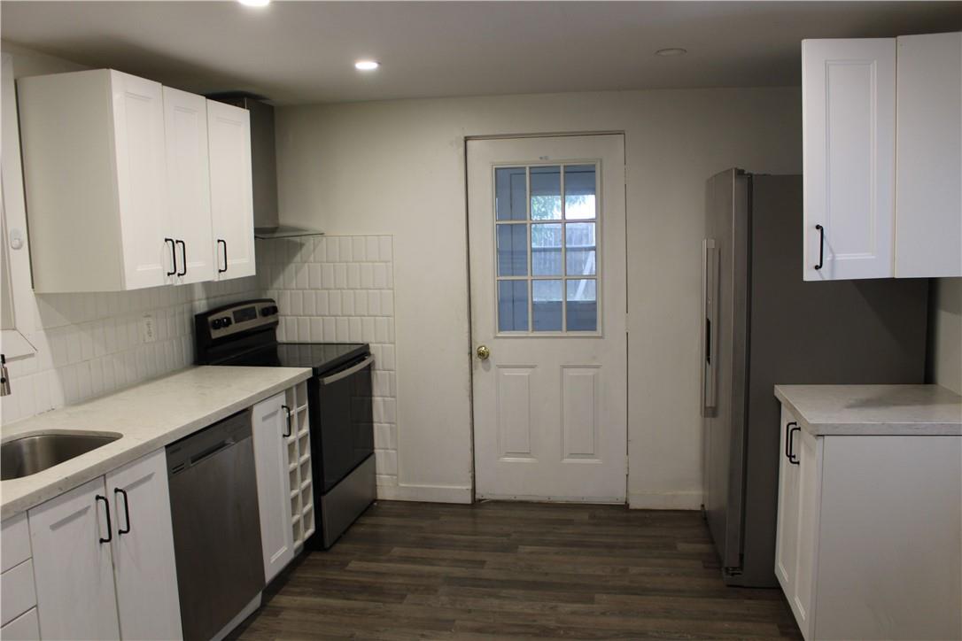 220 Belmont Avenue, Hamilton, Ontario  L8L 7M6 - Photo 2 - H4200929