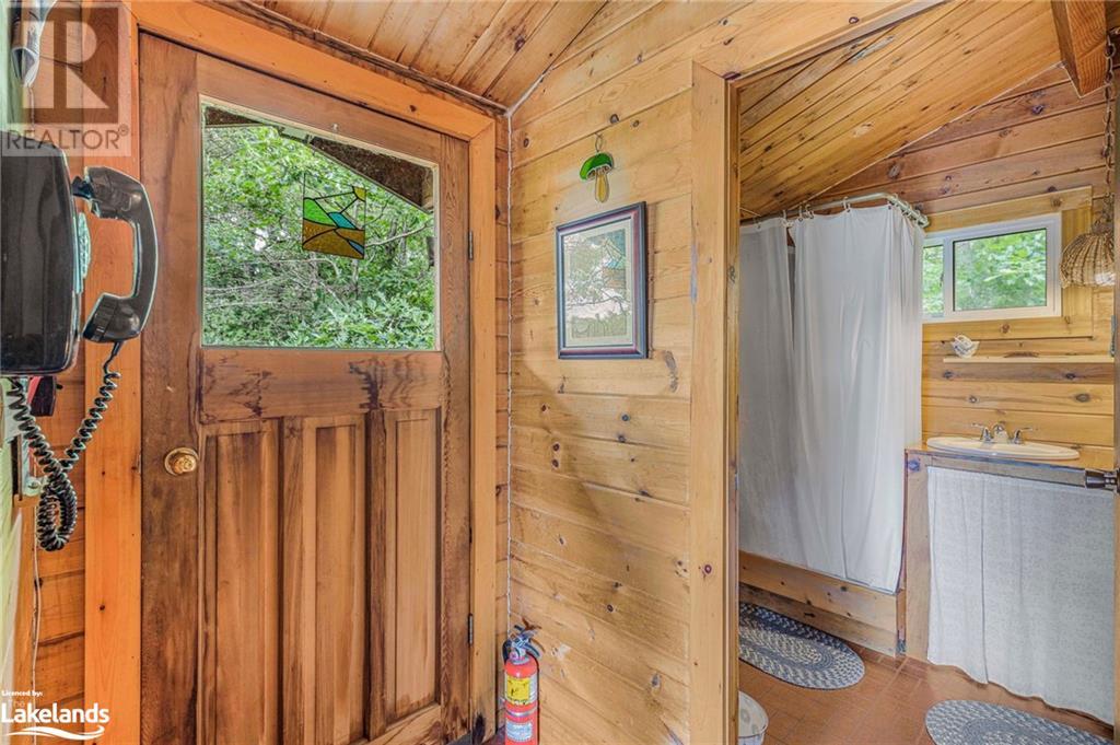 B207-10 Wahsoune Island, Archipelago South, Ontario  P2A 1T4 - Photo 8 - 40621983