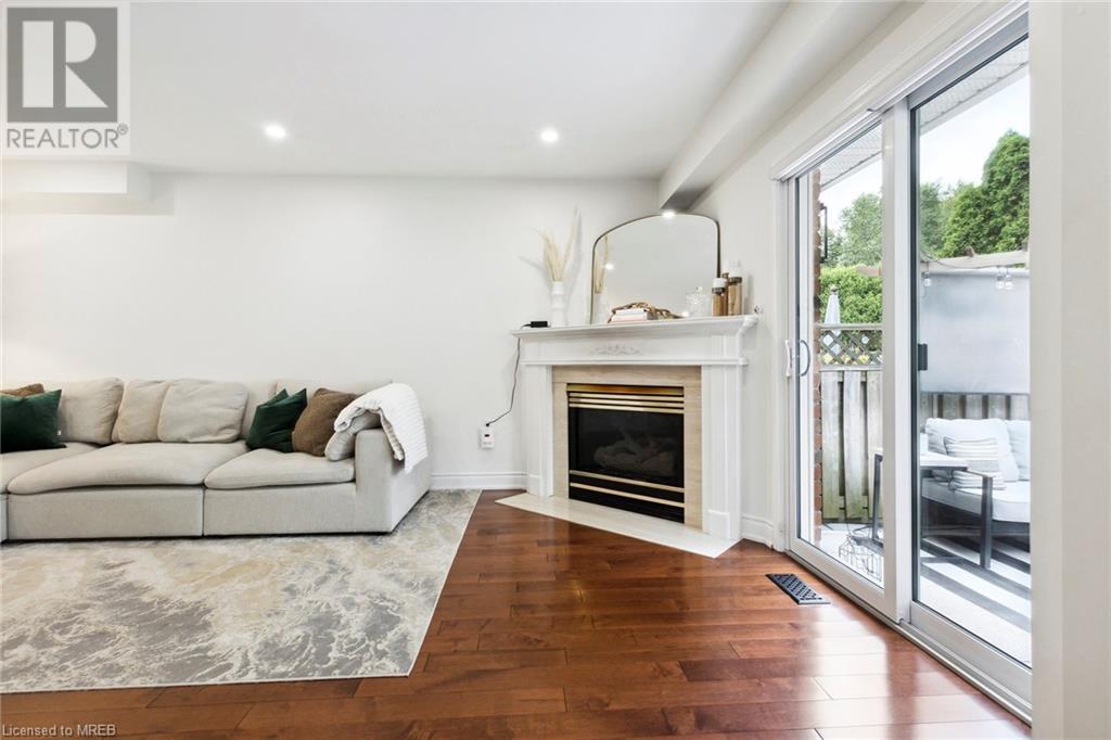 78 Pirie Drive Unit# 11, Hamilton, Ontario  L9H 6Y9 - Photo 9 - 40623866