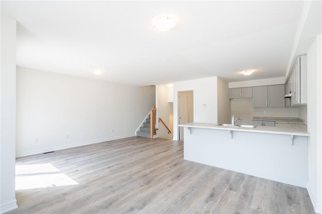 21 Roxanne Drive, Unit #118, Hamilton, Ontario  L8H 0B6 - Photo 23 - H4200911