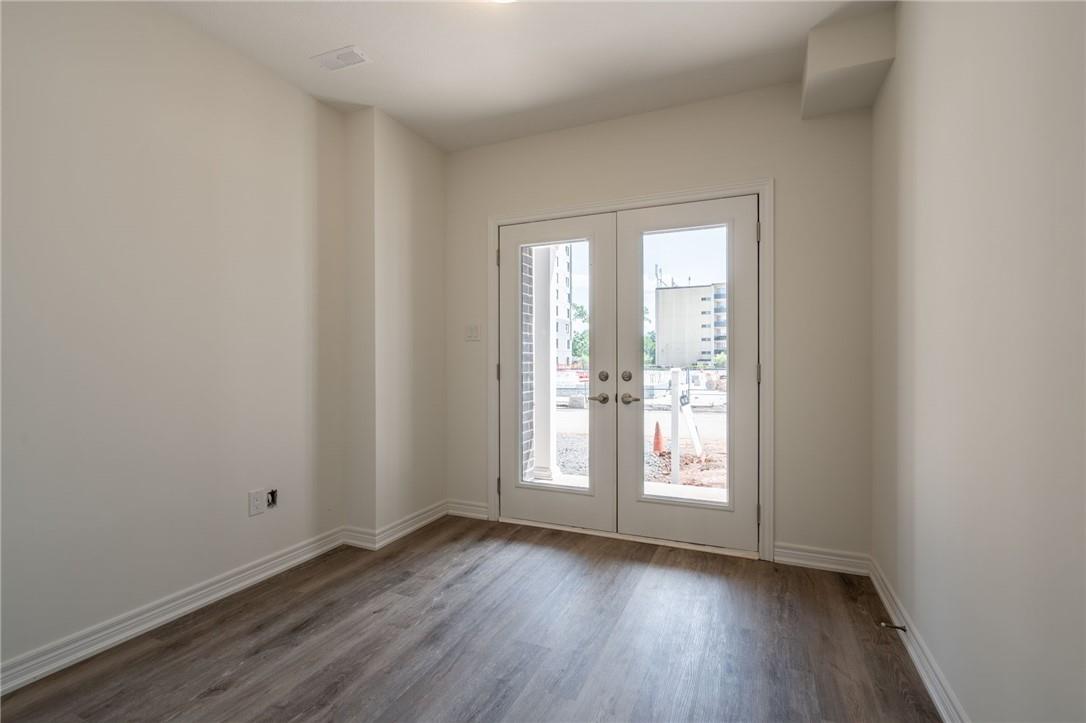 21 Roxanne Drive, Unit #118, Hamilton, Ontario  L8H 0B6 - Photo 4 - H4200911